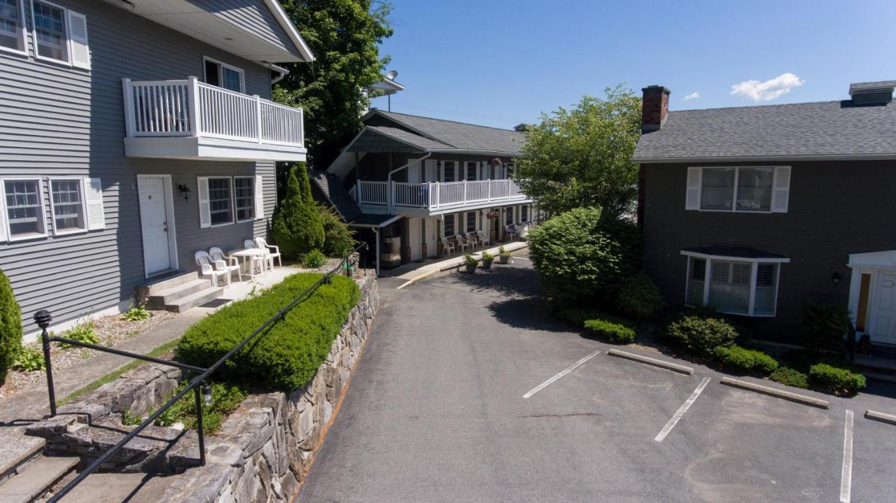 Americas Best Value Inn & Suites Lake George Exterior photo